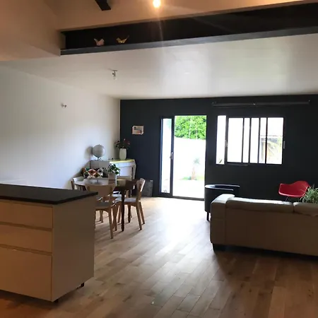 Vakantiehuis Maison 2 Avec Terrasse Et Jardin *